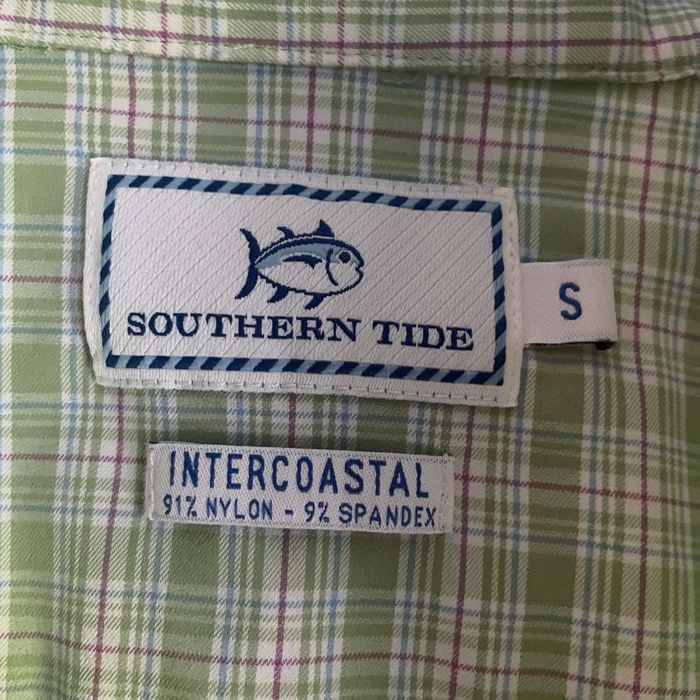 Southern Tide Green Performance Button Down S - image 3